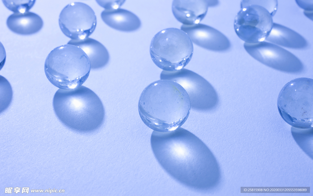 玻璃球弹珠图片