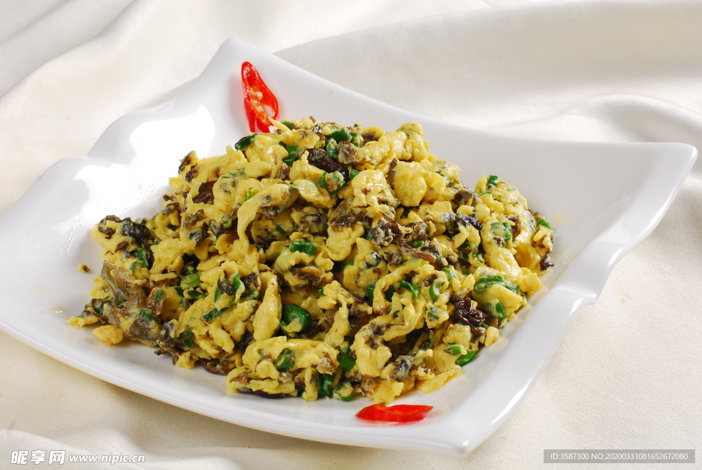 炒鸡蛋 地软炒鸡蛋