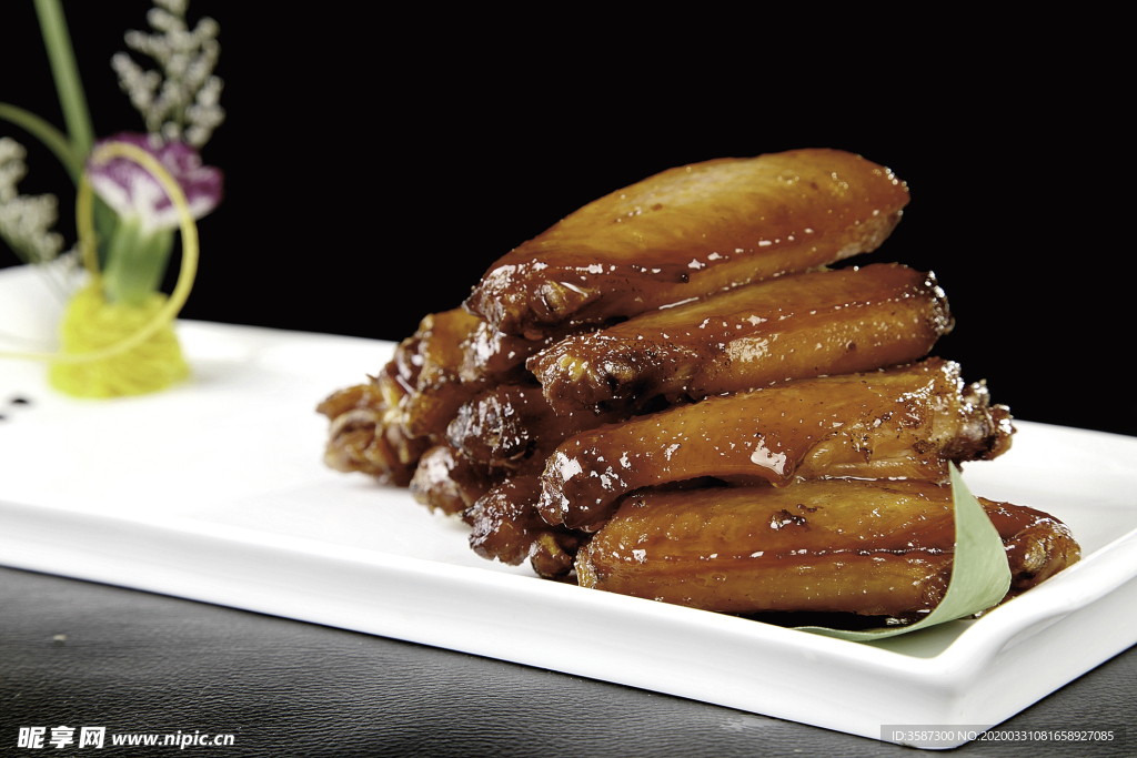 吊烧翅中 烤鸡翅