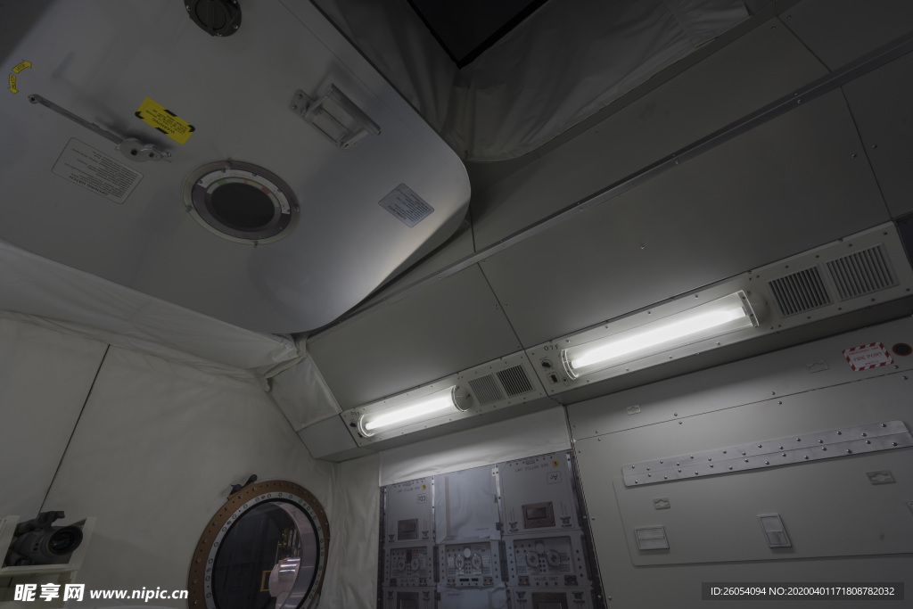 太空飞船卫星探测器