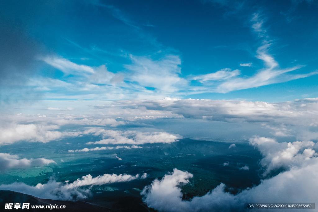 蓝天白云云彩天空