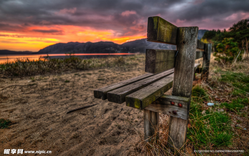 长椅坐垫椅子凳子图片