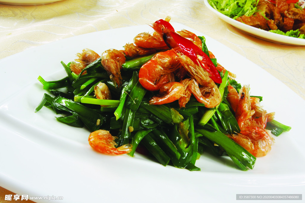 韭菜尖椒炒虾