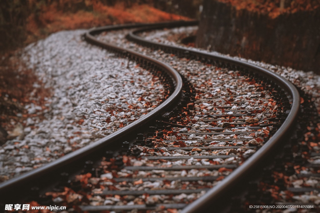 铁路铁轨轨道图片