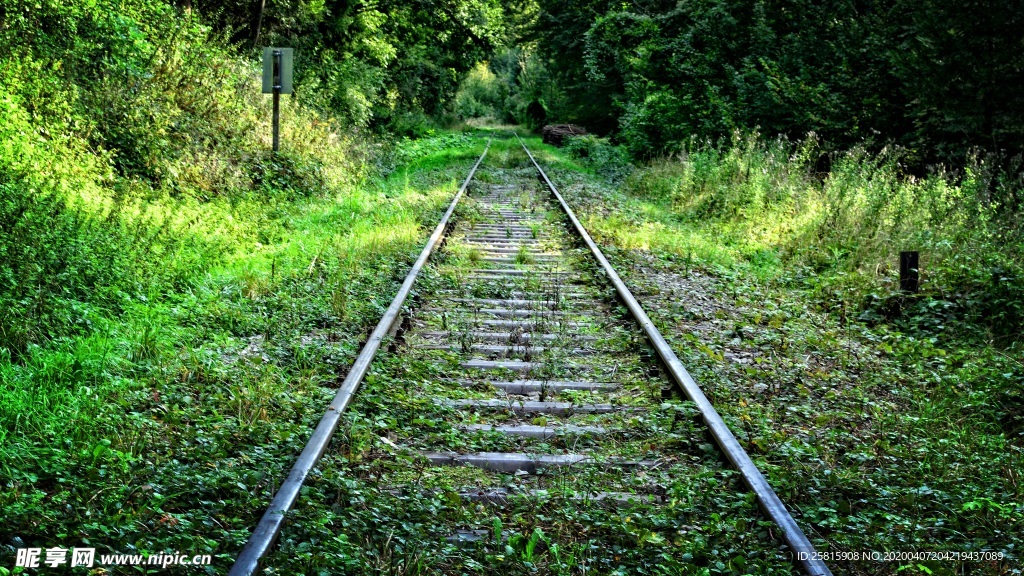 铁路铁轨轨道图片