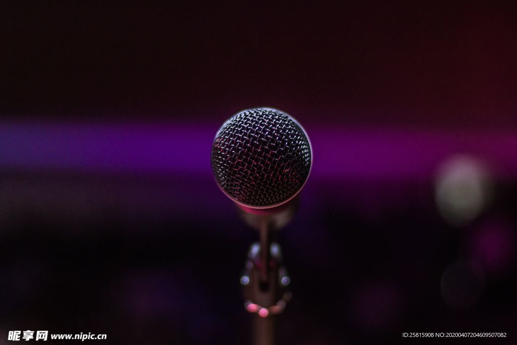 话筒麦克风图片