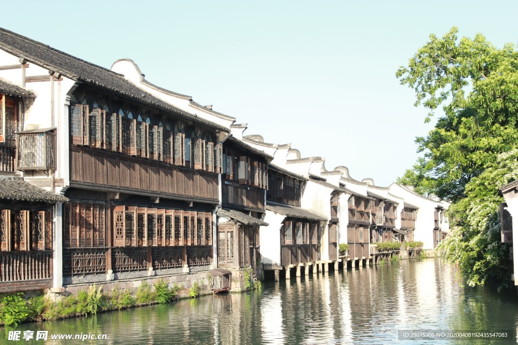 江南水乡运河园林图片