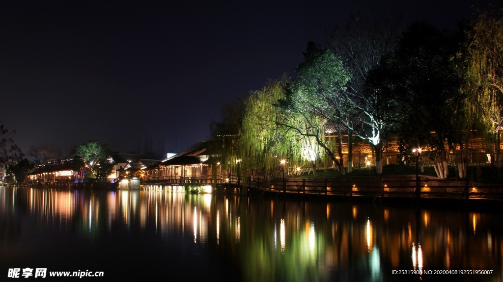 江南水乡运河园林图片