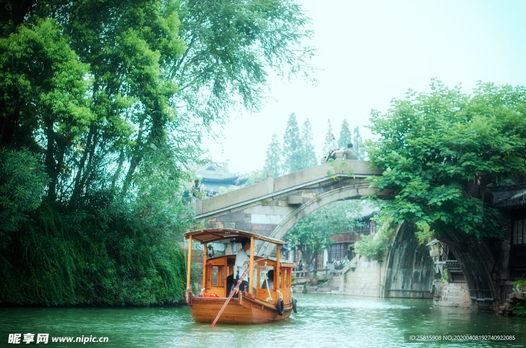 江南水乡运河园林图片