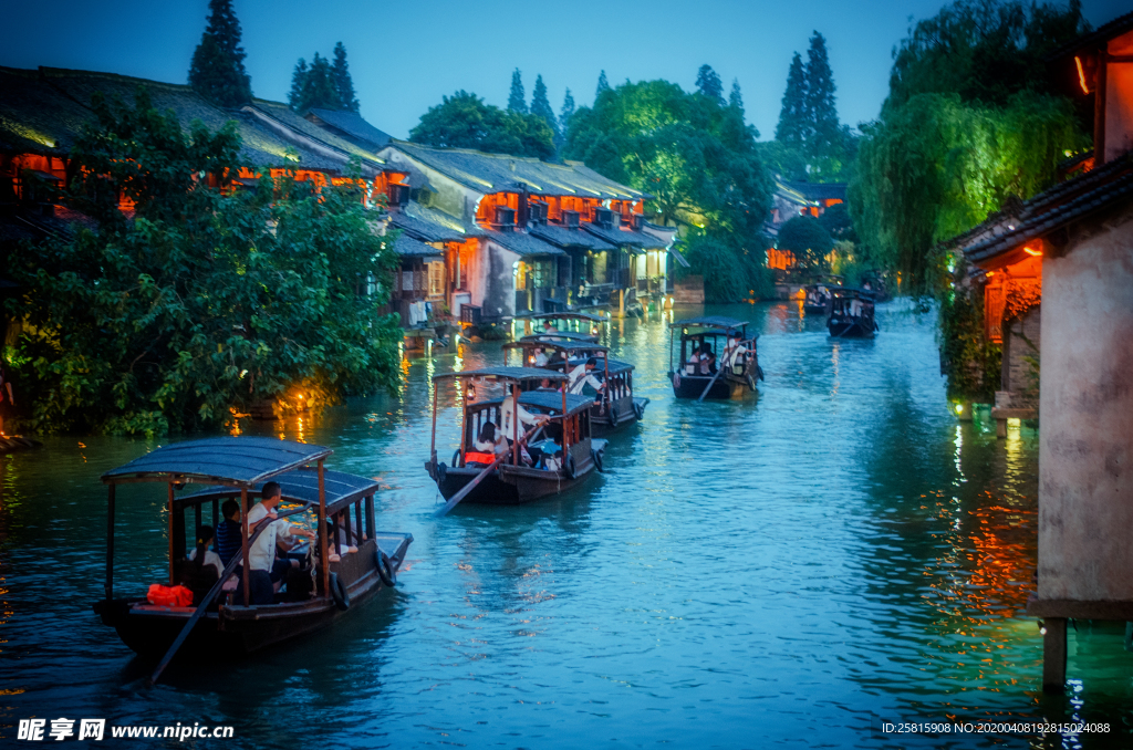 江南水乡运河园林图片