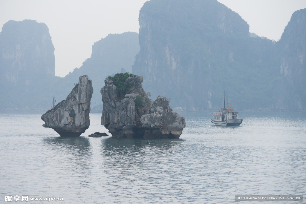 山川 湖泊 倒影
