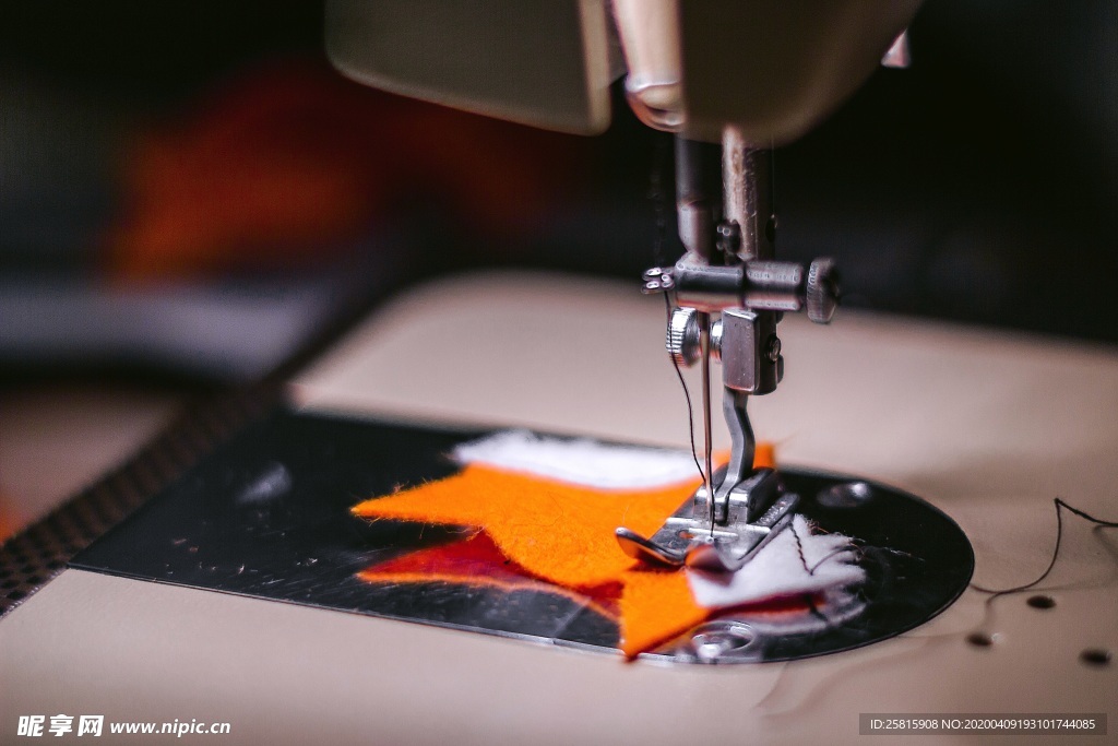 缝纫机机头机针机座图片