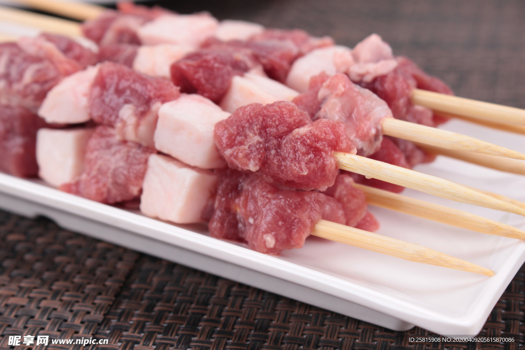 烤肉撸串烤串烧烤图片