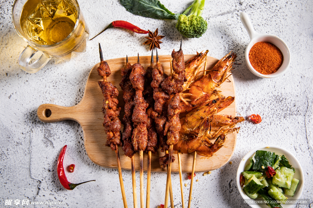 烤肉撸串烤串烧烤图片