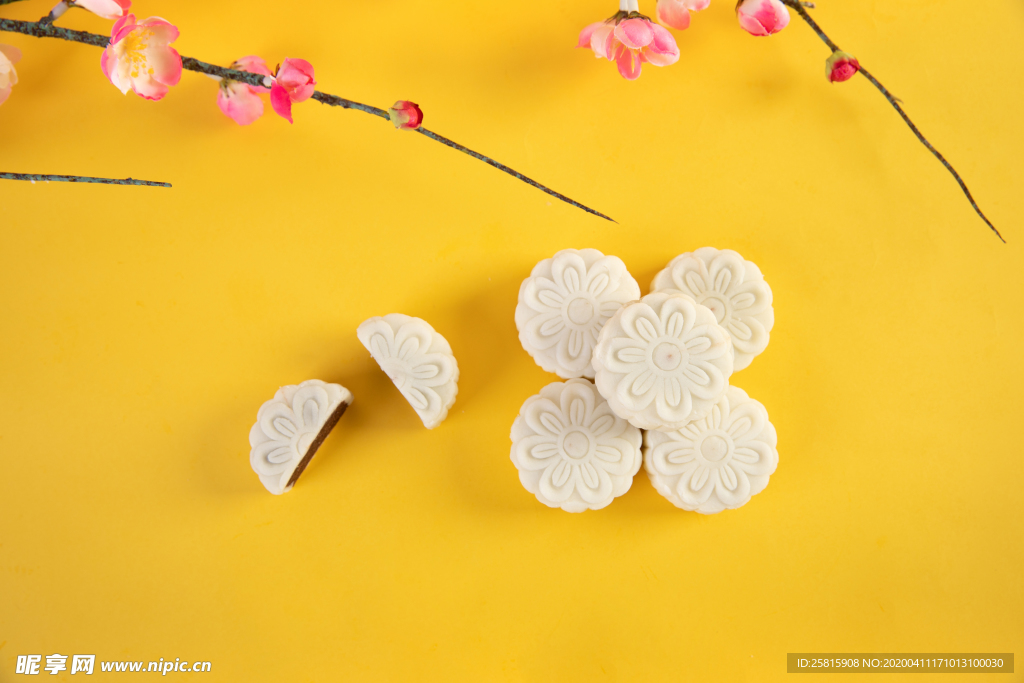 月饼中秋礼盒点心图片