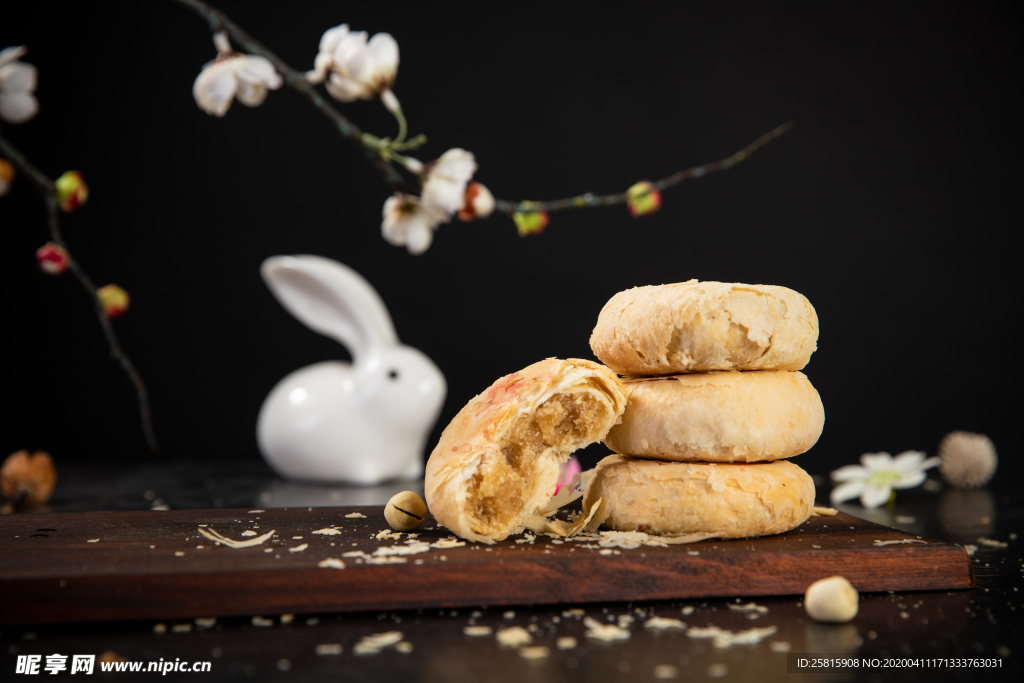月饼中秋礼盒点心图片