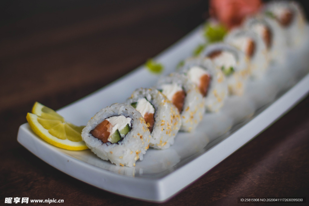 寿司美味图片
