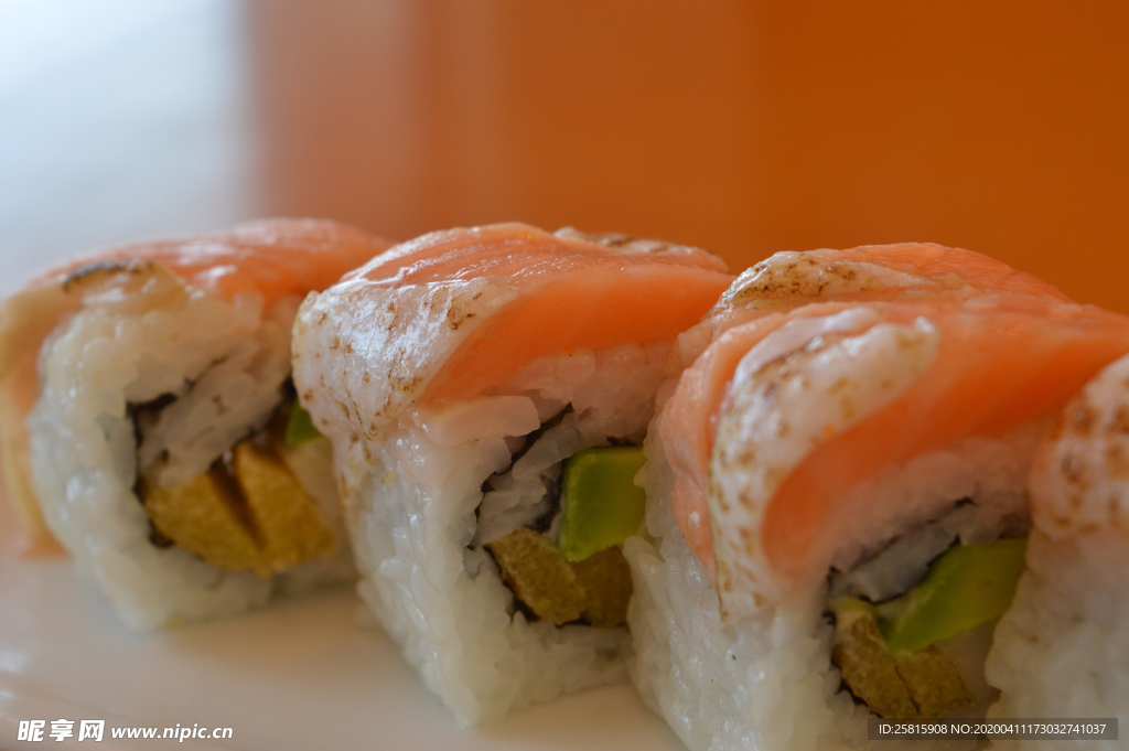 寿司美味图片