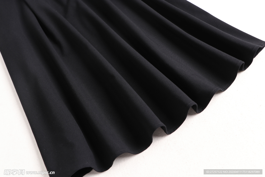 衣服皱褶效果图