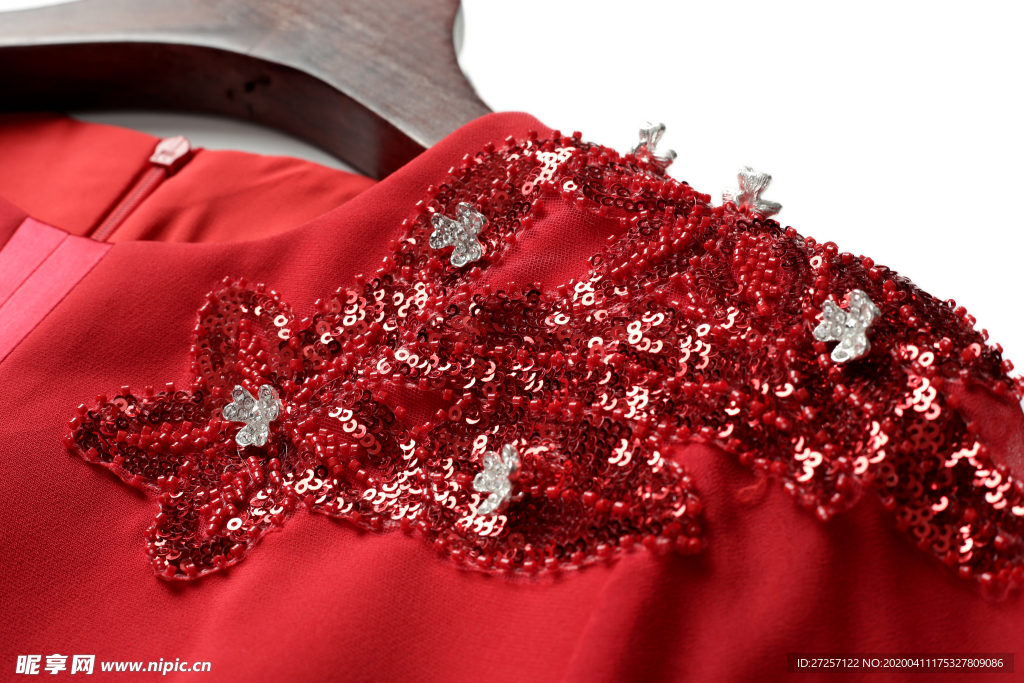 手工亮片连衣裙