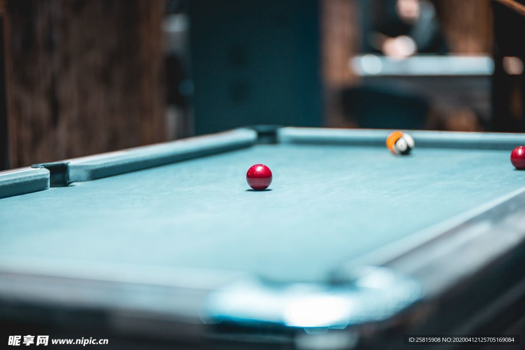 台球桌球球杆球桌图片