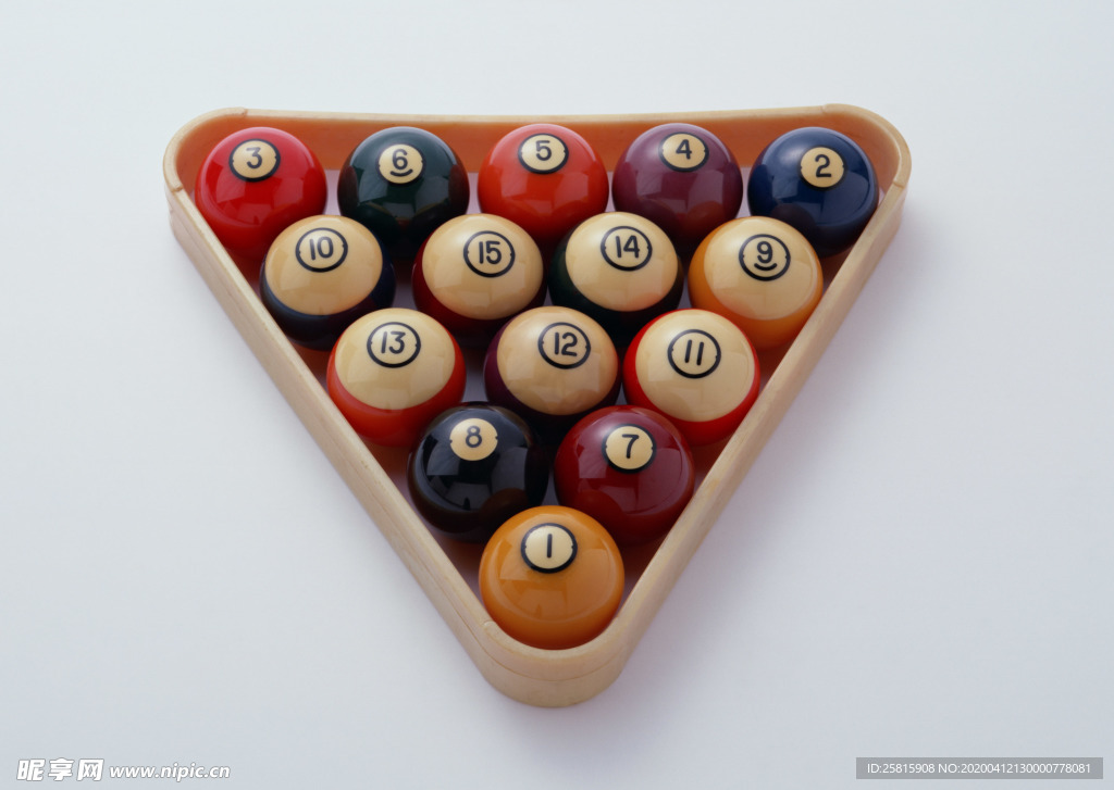 台球桌球球杆球桌图片