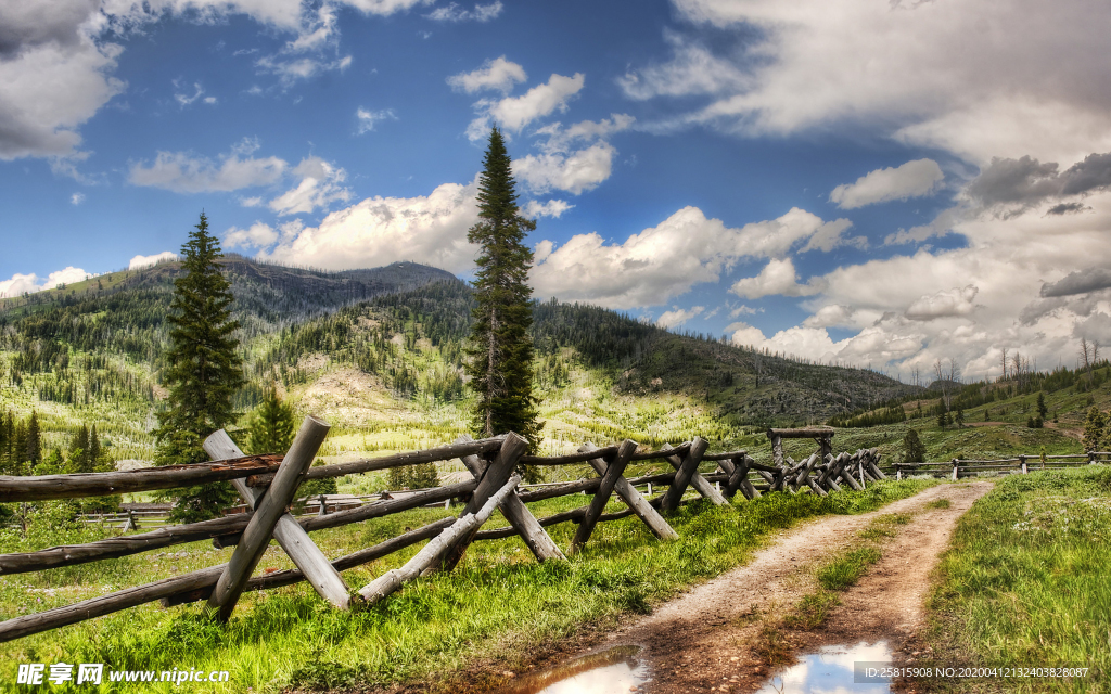 栅栏篱笆木栏围栏围墙图片