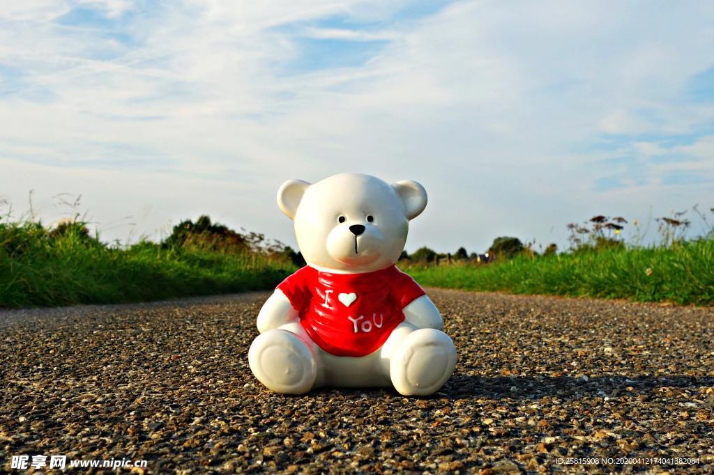 玩具熊毛绒玩具图片