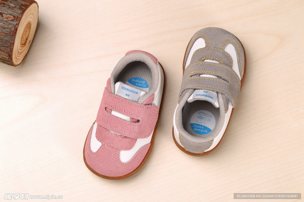 童鞋童靴儿童鞋子图片