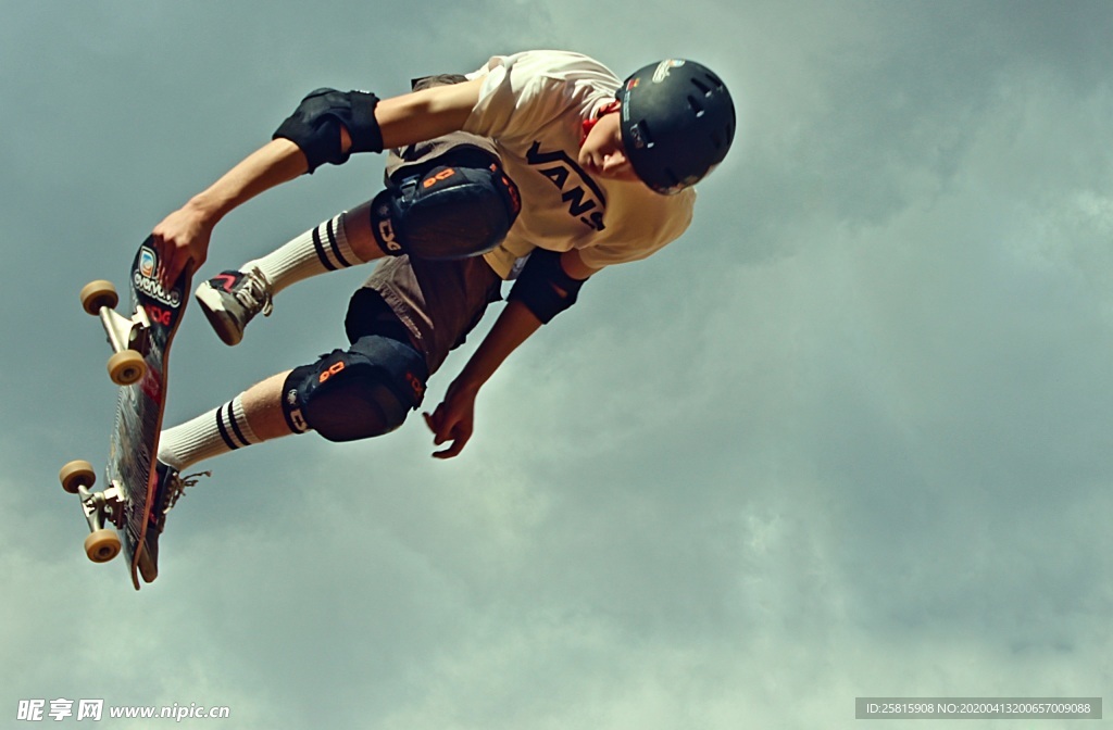 滑板休闲运动炫酷图片