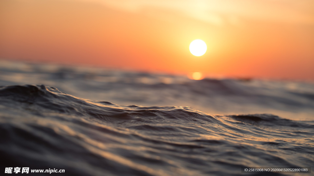 唯美夕阳天空云霞图片