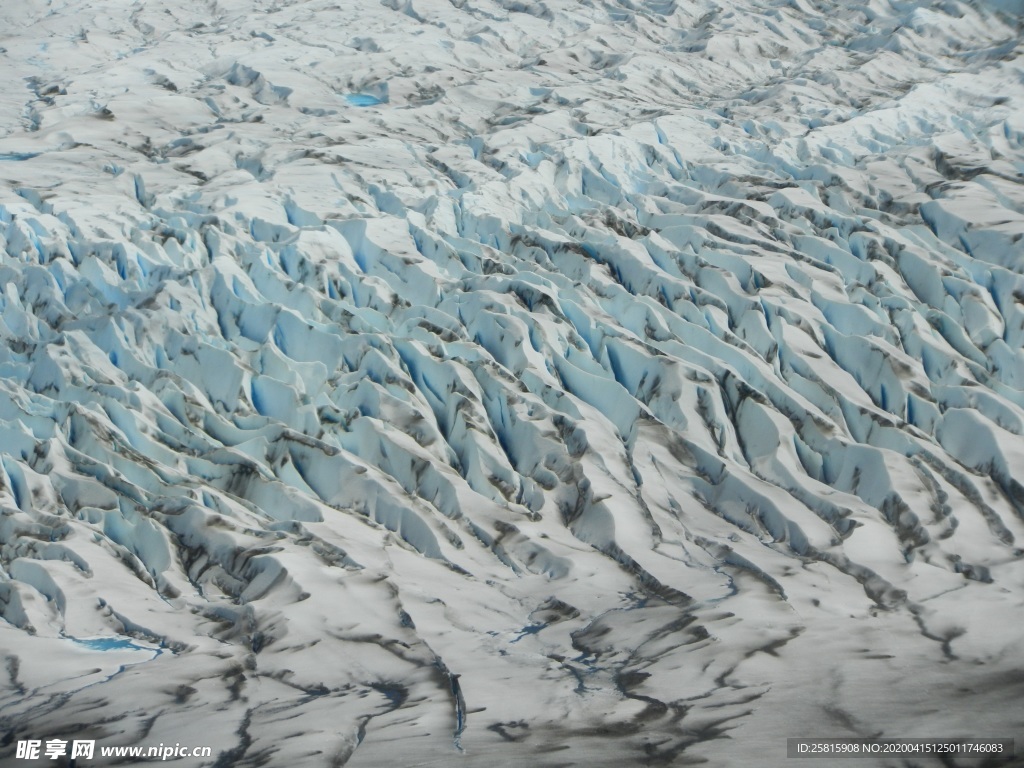 雪山冰川自然图片