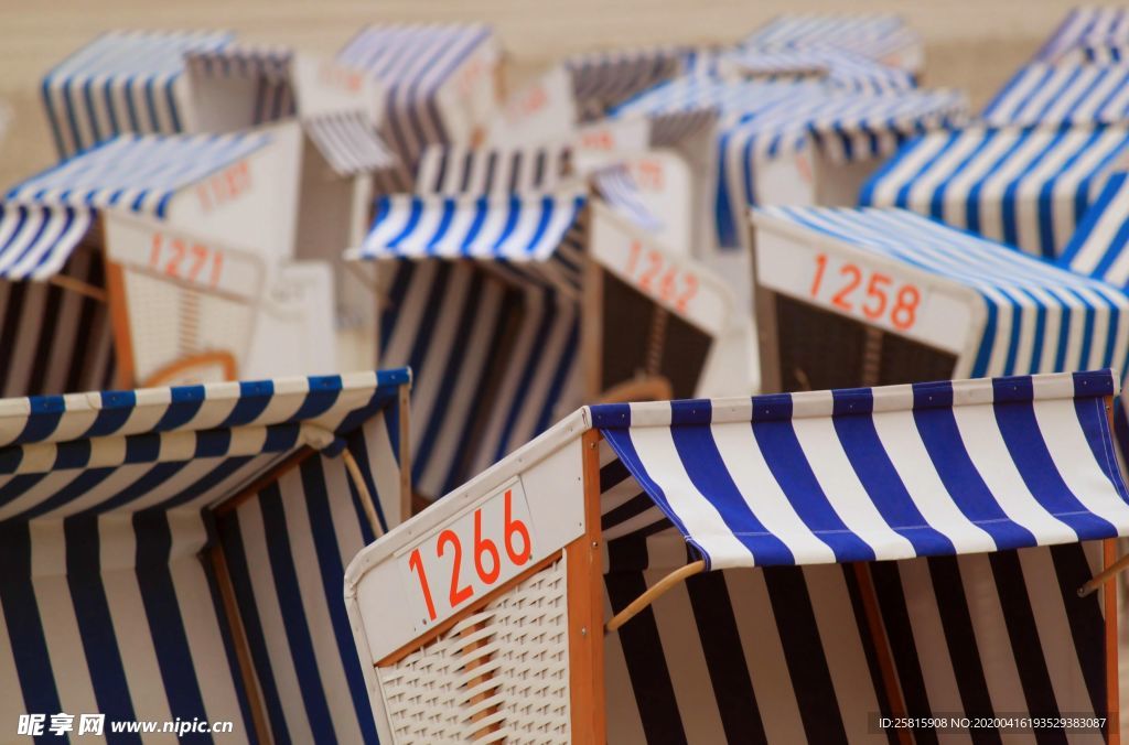 沙滩椅休闲椅图片