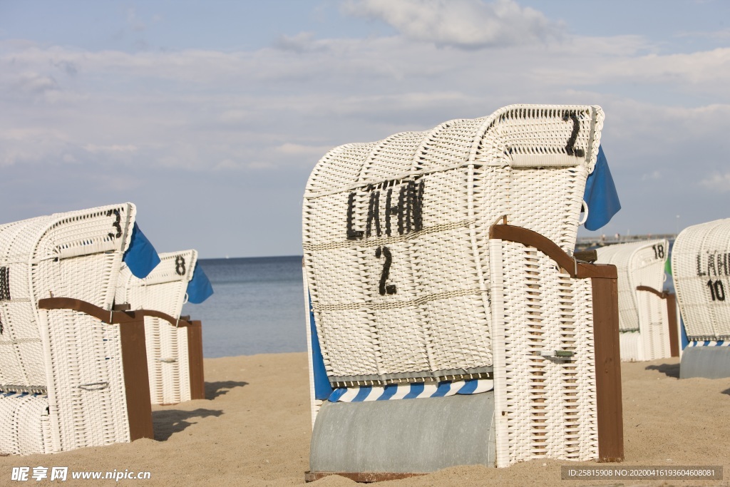 沙滩椅休闲椅图片