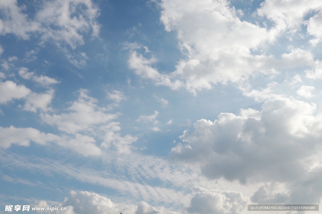 蓝天白云风景
