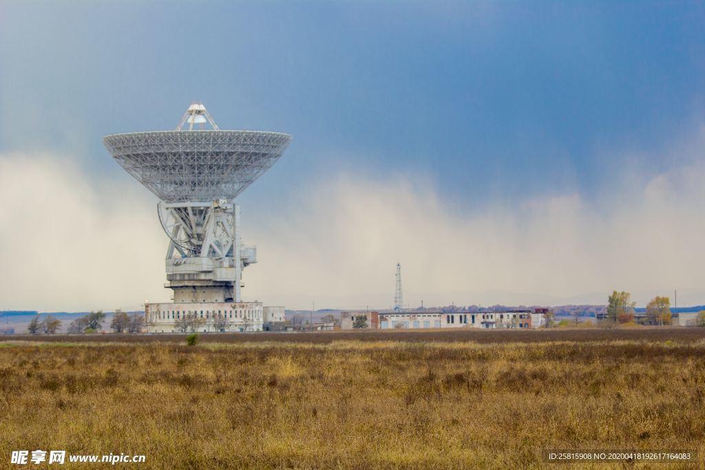射电望远镜图片