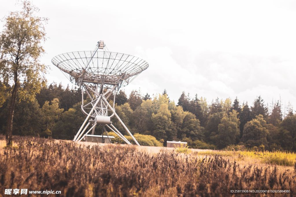 射电望远镜图片