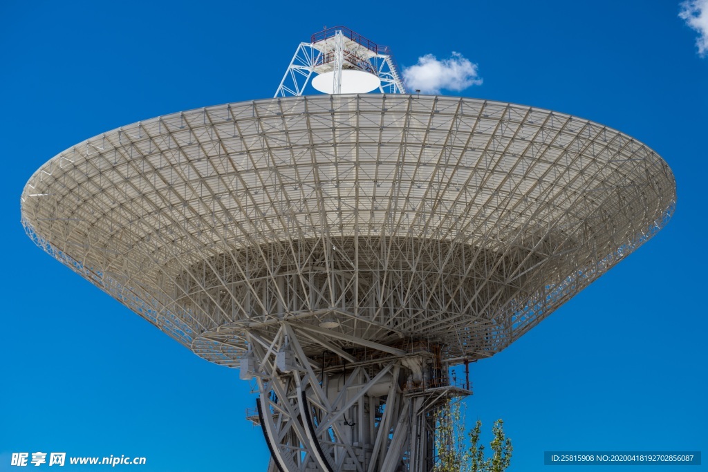 射电望远镜图片