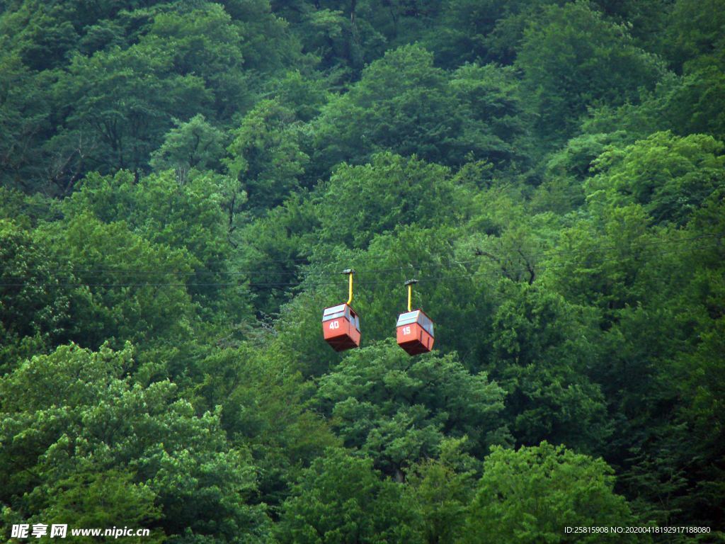 缆车空中缆车图片