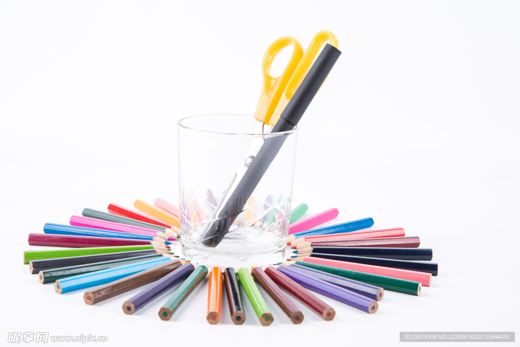 铅笔彩色铅笔图片