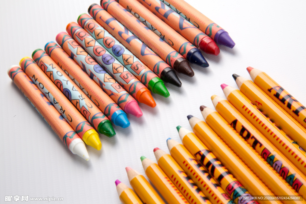 铅笔彩色铅笔图片