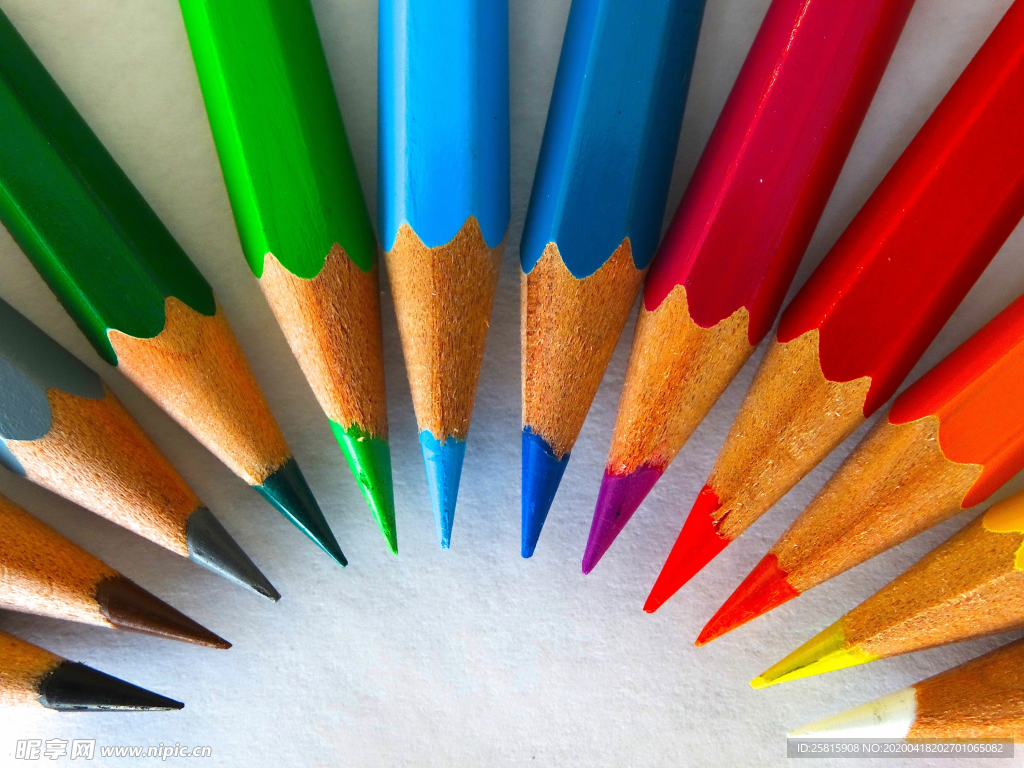 铅笔彩色铅笔图片