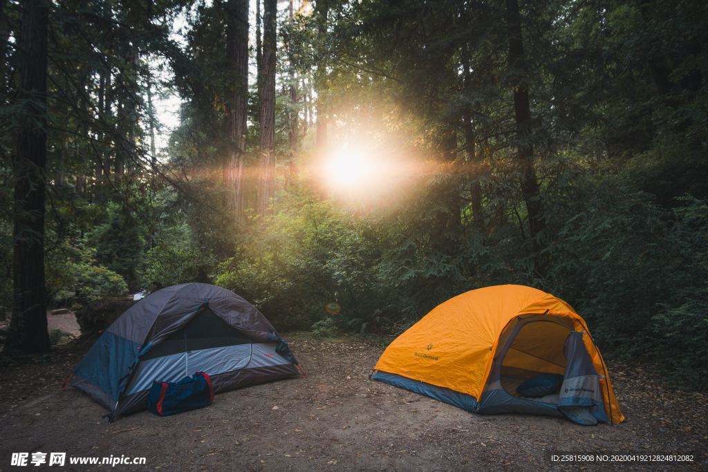 帐篷户外住宿图片