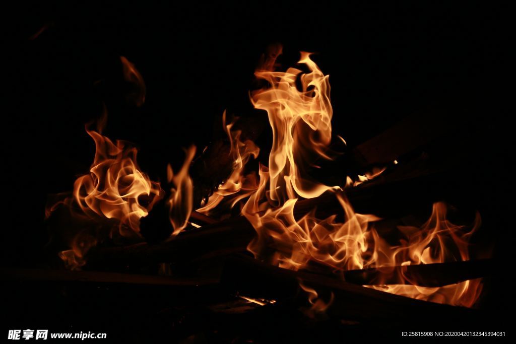 火焰火苗燃烧图片