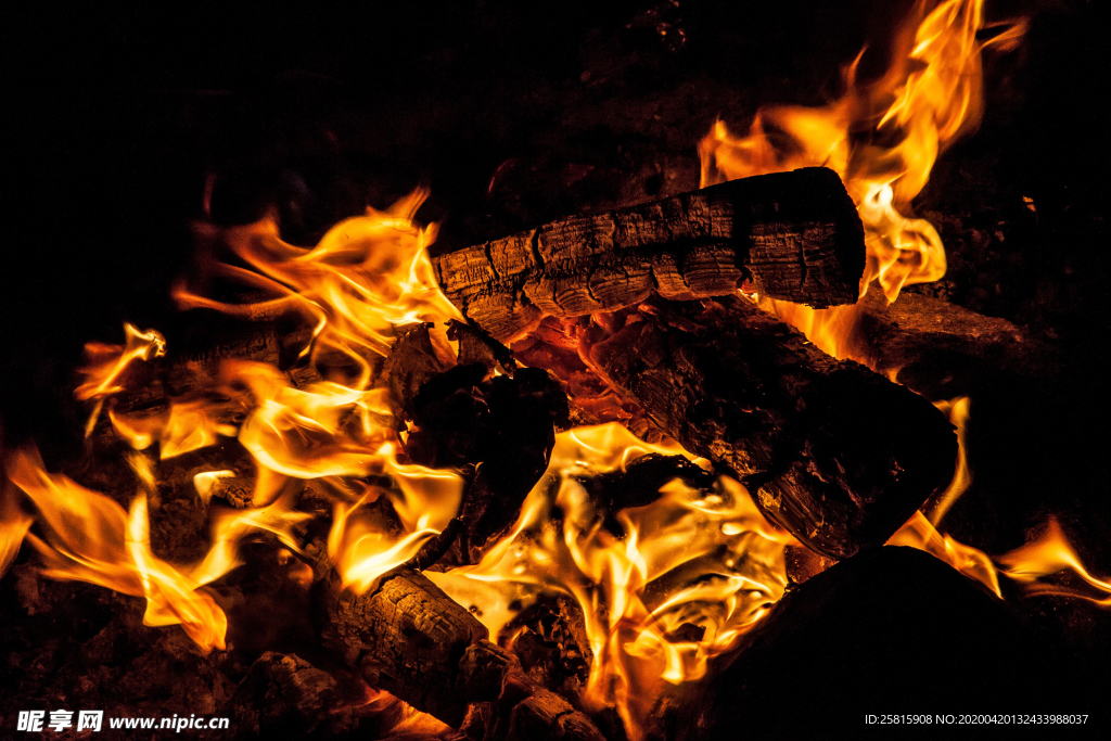 火焰火苗燃烧图片