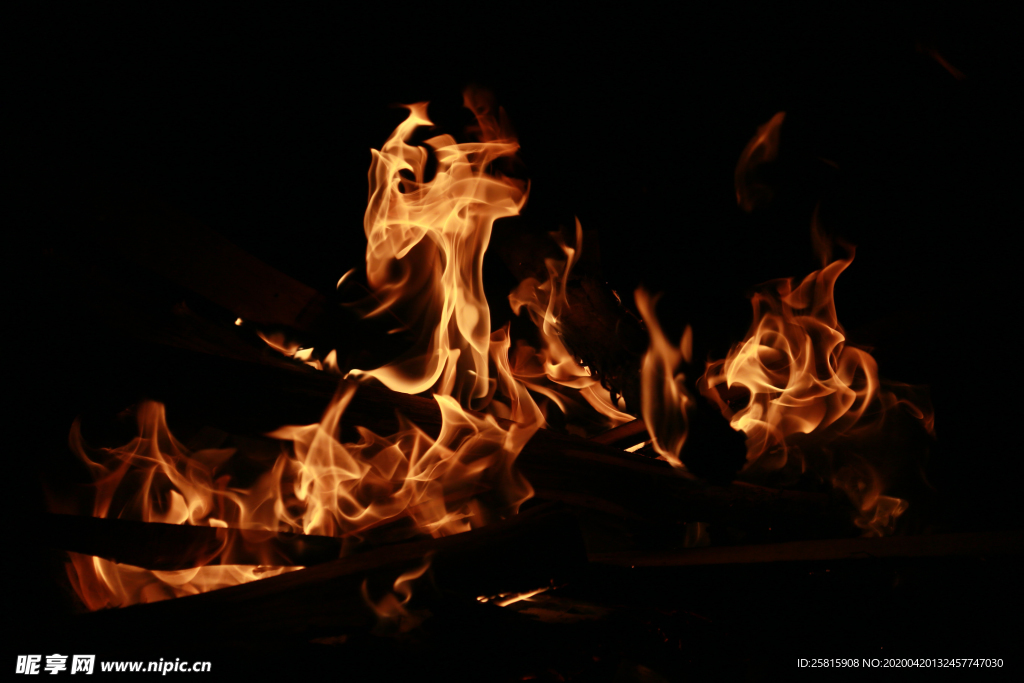 火焰火苗燃烧图片
