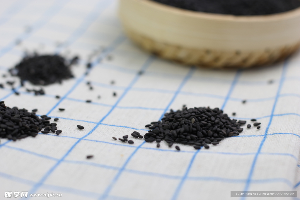 黑芝麻五谷杂粮图片