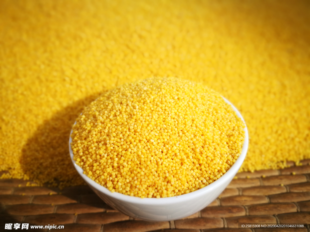 小米五谷杂粮图片