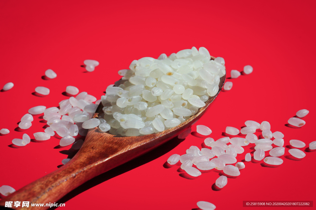 大米五谷杂粮图片