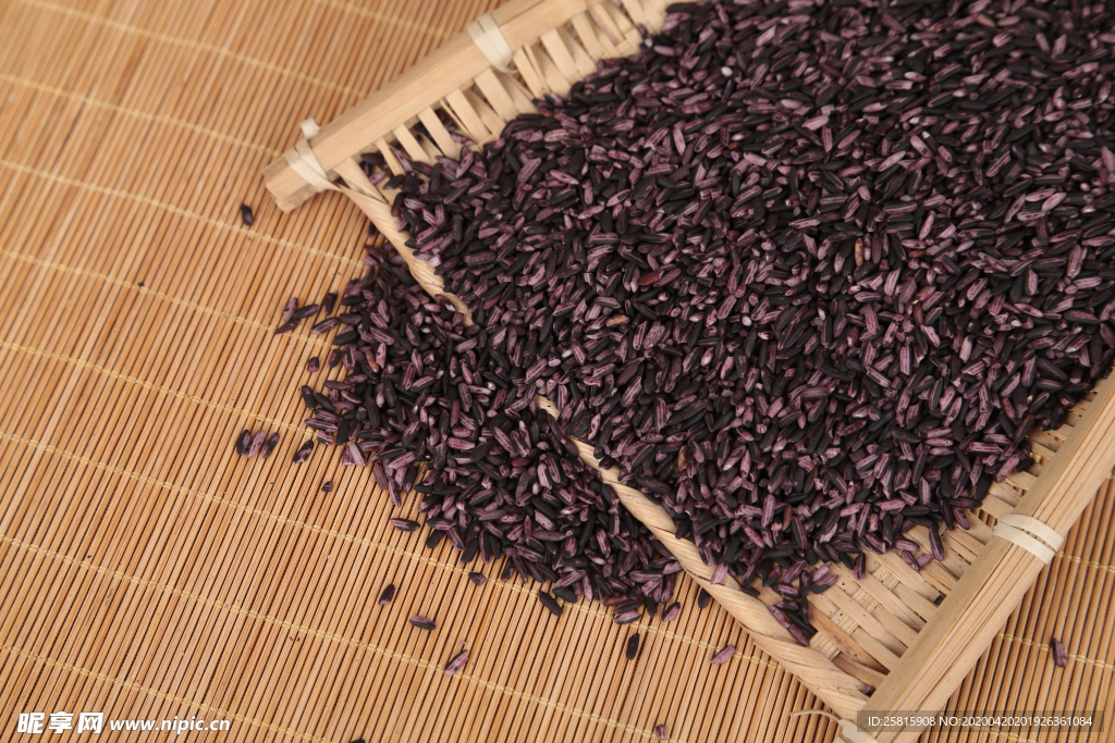 紫米五谷杂粮图片